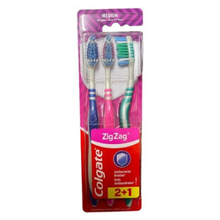Colgate ZigZag toothbrush, medium, 3 pieces