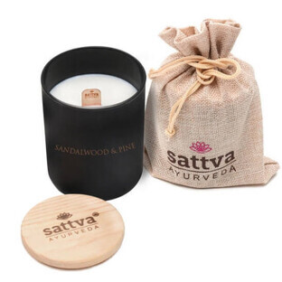 Sattva, sandelhout en dennenappels, 500g