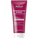 Biofresh Exfoliant delicat pentru piele cu pantenol și B5 Rodie și trandafir 100 ml