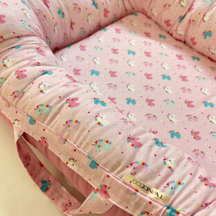 Baby Nest cu doua fete, +0 luni, Roz/Unicorn, Twindeco