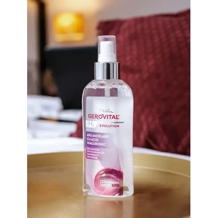 Agua micelar con ácido hialurónico Gerovital H3 Evolution, 150 ml, Farmec