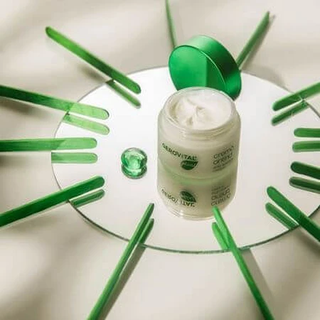 Anti-rimpel gezichtscrème met SPF 15 Plant, 50 ml, Gerovital