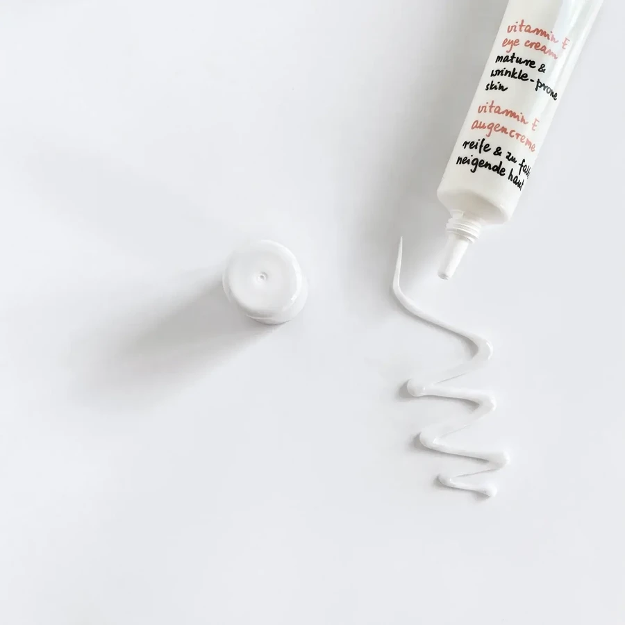 Ziaja, oogcrème met vitamine E, alle soorten rijpe huid, 15 ml