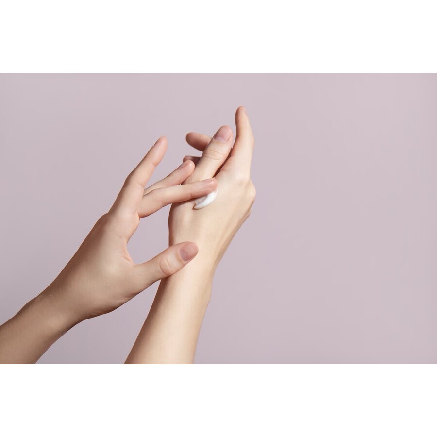 Ziaja Handcreme mit Seidenproteinen und Provitamin B5, 100 ml
