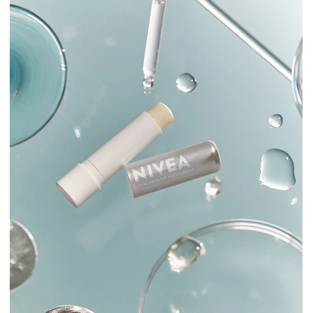Nivea Hyaluron, bálsamo labial transparente, 5,2 g
