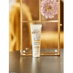 Crema pentru fata SPF50 tenta aurie Gerovital H3 Derma+ Sun, 50ml, Farmec Crema pentru fata SPF50 tenta aurie Gerovital H3 Derma+ Sun, 50ml, Farmec