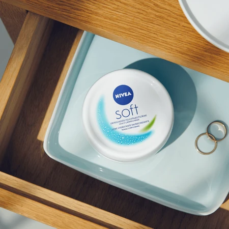 Set Nivea Feel Soft, crème hydratante intensive pour le visage, le corps et les mains, 100 ml + Original Care, roll-on anti-transpiration, 48h, 50 ml + Creme Soft, gel douche, 250 ml 