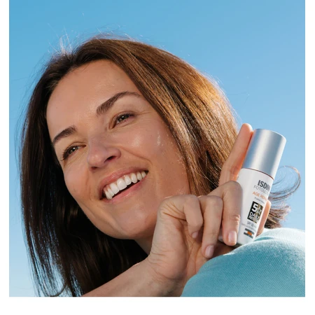 Isdin Fusion Water Age Repair zonbeschermingsvloeistof voor gezicht met SPF 50, 50 ml