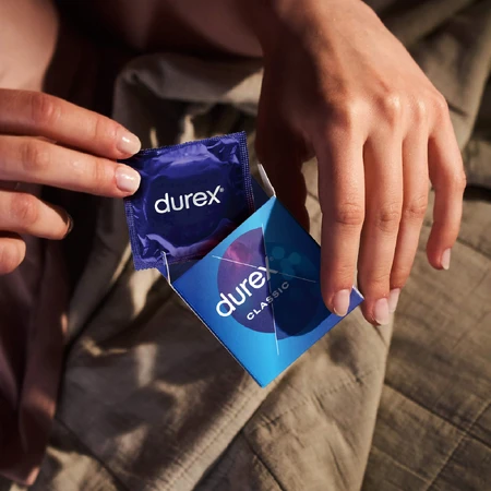Durex Classic, glatte klassische Kondome, 3 Stück