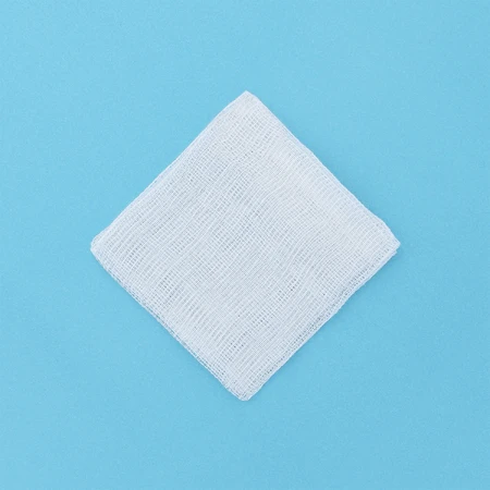 SEMA Protect, non-sterile gauze pads, 17 threads, 8 layers, 7.5 cm x 7.5 cm, 100 pieces