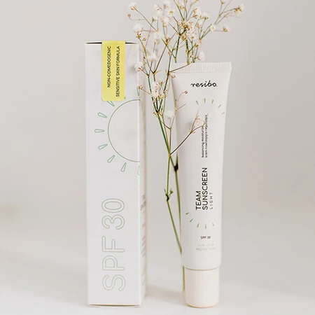 Resibo Team Zonnebrandcrème, hydraterende en regulerende crème, SPF 30, licht, 40 ml 