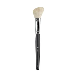 Ibra bronzer and highlighter brush 106