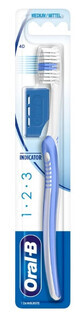 Oral-B, Indicator, Brosse &#224; dents, moyenne, 1 pi&#232;ce