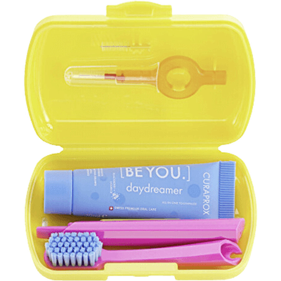 Acquista Curaprox Travel Set da viaggio giallo Curaprox Travel Set da viaggio giallo