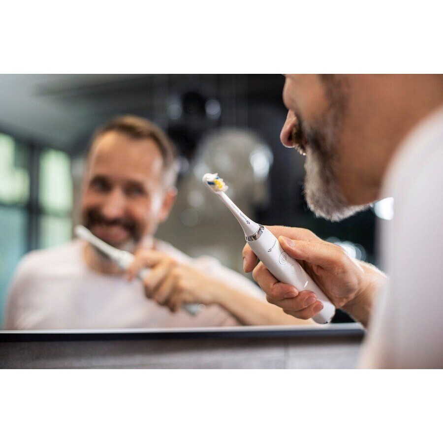 TrueLife SonicBrush UV toothbrush