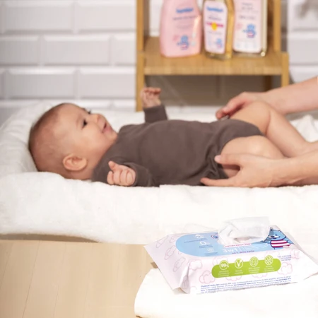 Toallitas húmedas Bambino 3 en 1, 57 unidades