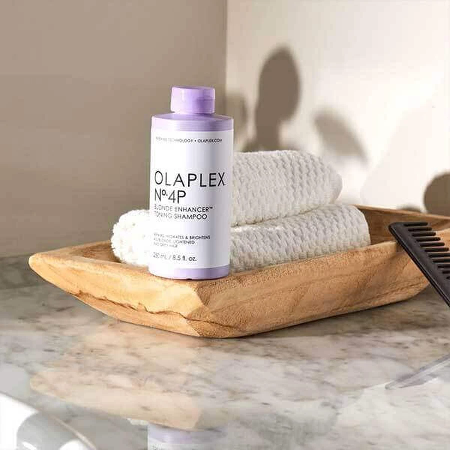 Olaplex No. 4P, paarse shampoo voor blond haar, 250 ml