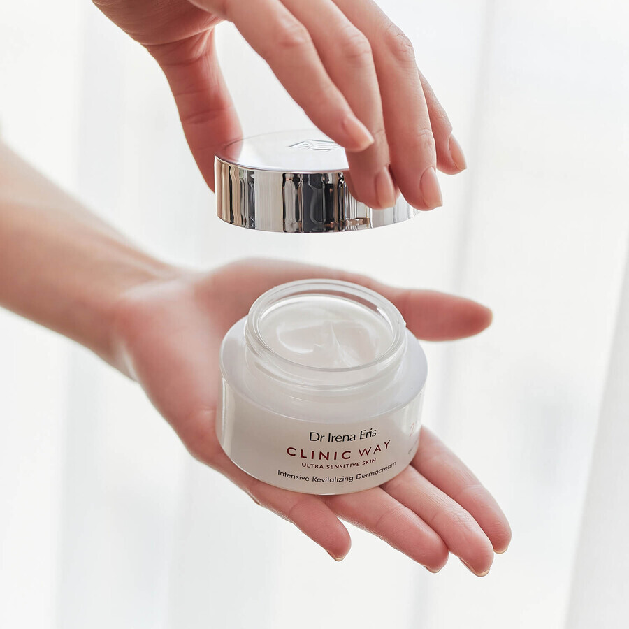 Dr. Irena Eris Clinic Way 2°, Intensely Revitalizing Dermocream 50 ml + Anti-Fatigue Eye Dermocream 15 ml + Night Dermocream 25 ml free