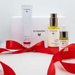 Dr. Hauschka Set corp frumos, cremă de mâini hidratantă, 50 ml + ulei de îngrijire a corpului, 75 ml + ulei de unghii, 18 ml Dr. Hauschka Set corp frumos, cremă de mâini hidratantă, 50 ml + ulei de îngrijire a corpului, 75 ml + ulei de unghii, 18 ml