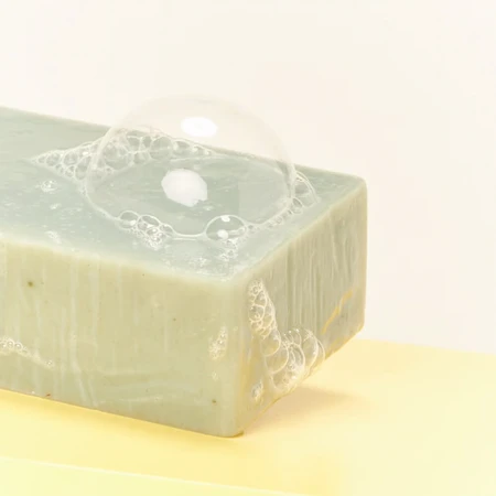 Four Pins, savon en barre, eucalyptus citronné, 110 g