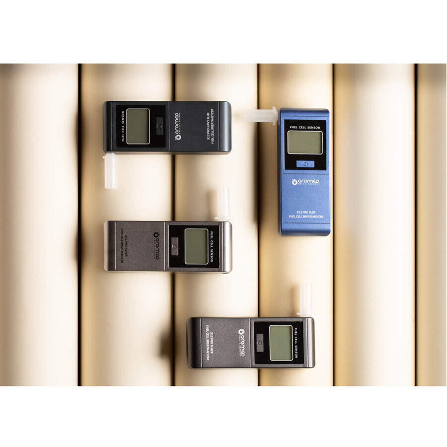 Oromed X12 Pro, elektrochemisches Alkoholtestgerät, marineblau