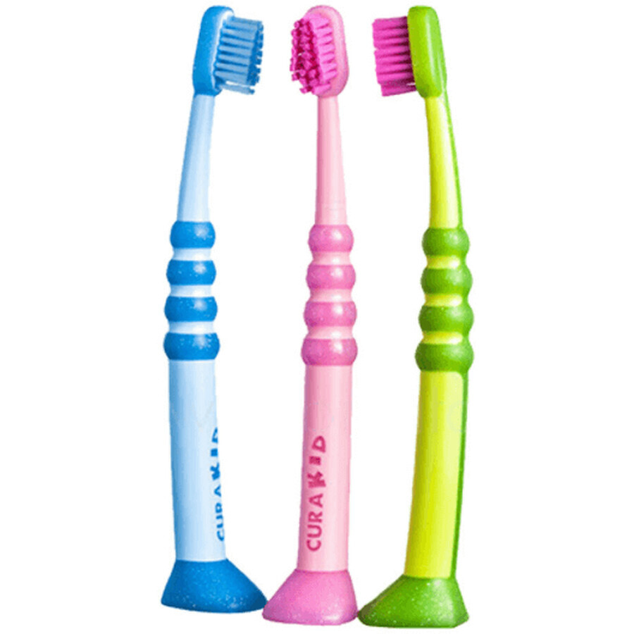 Curaprox Baby Periuta de dinti pentru copii 0 - 4 ani, roz cu peri roz