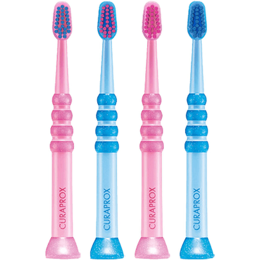 Curaprox Baby Periuta de dinti pentru copii 0 - 4 ani, roz cu peri roz