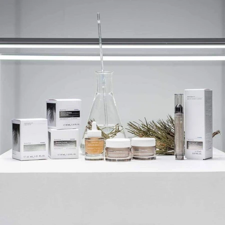 Korres Black Pine 4D - BioShapeLift Straffende und aufbauende Tagescreme Trockene Haut 40 ml