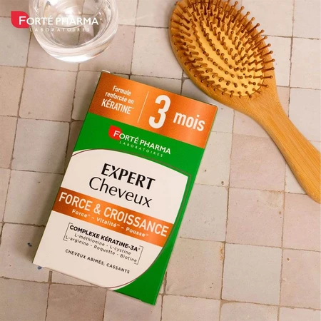 Forté Pharma Expert Cheveux Cheveux Force et Croissance Tous type de chutes 90 comprimés