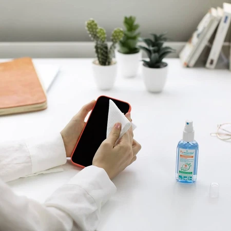 Puressentiel Assainissant Lotion Spray Antibacteriens Mains Et Surfaces 80ml