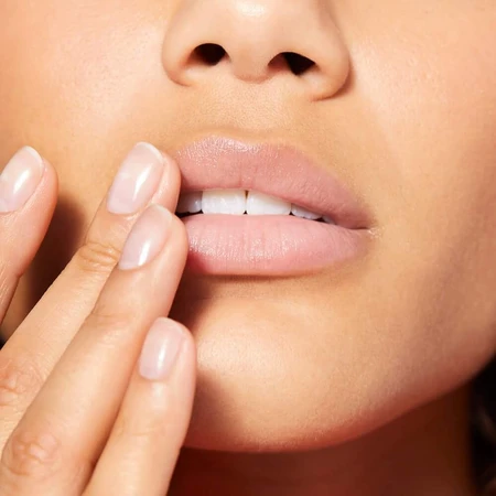 Nuxe Reve De Miel Ultra voedende balsem voor droge of gebarsten lippen 15g