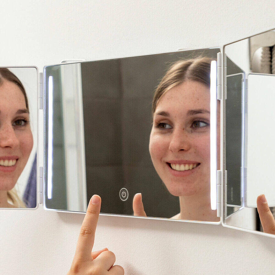 Bathroom Mirror with LED Light and 360º Vision InnovaGoods (Refurbished C)