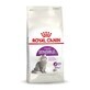 M&#226;ncare pentru pisici Royal Canin Sensible 33 Adult Pui 10 kg