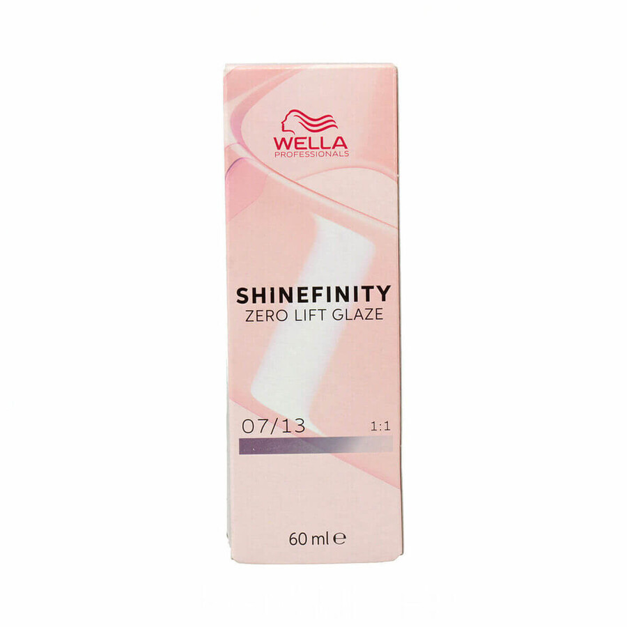 Acquista Tintura Permanente Wella Shinefinity Nº 07/13 (60 ml) Tintura Permanente Wella Shinefinity Nº 07/13 (60 ml)