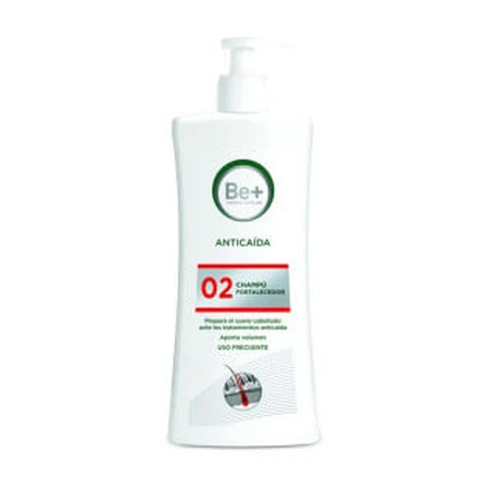 Kräftigendes Shampoo gegen Haarausfall Be+ Med Capilar 500ml