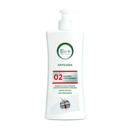 Kräftigendes Shampoo gegen Haarausfall Be+ Med Capilar 500ml