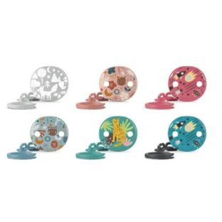 Broche Suavinex avec chaîne décorée