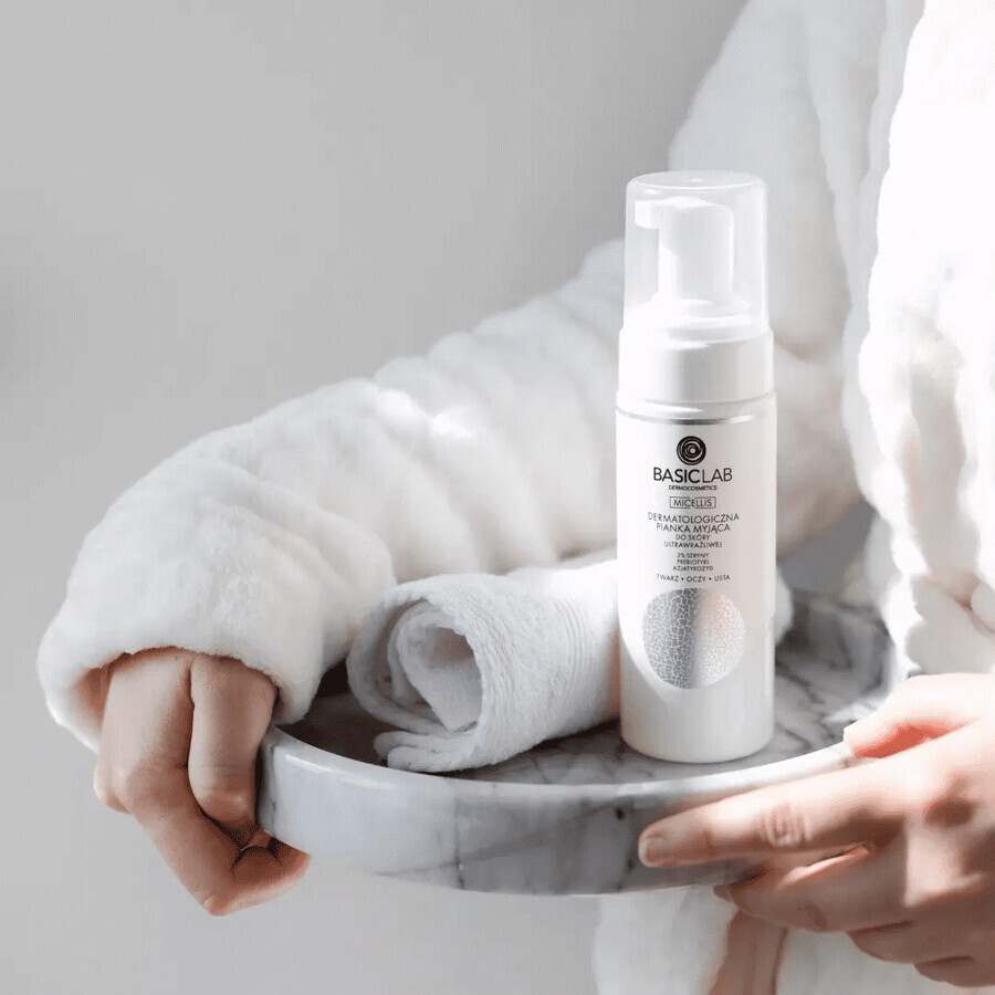 BasicLab Micellis, spumă de curățare dermatologică pentru piele ultrasensibilă, 150 ml AMBALAJ CONTAMINAT