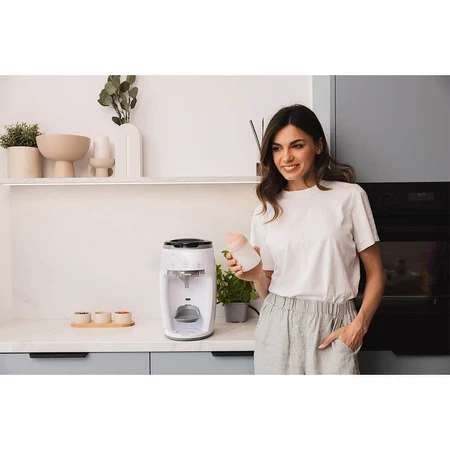 Momini MilkMagic, Milchmaschine