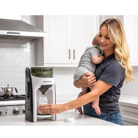 Baby Brezza Formula Pro Advanced, distributeur de lait, blanc et noir