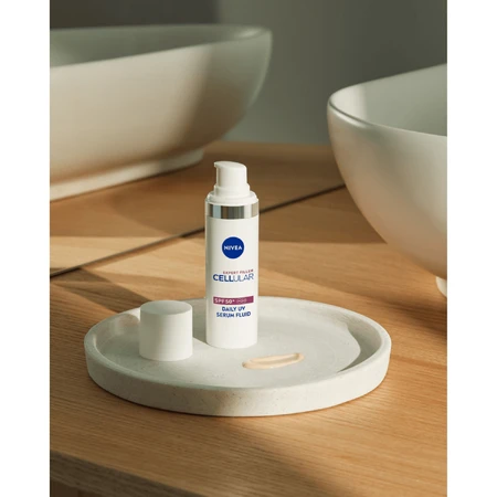 Nivea Cellular Expert Filler Daily UV Serum Fluid, Serum zur Korrektur der Zeichen der Hautalterung, SPF 50+, 30 ml