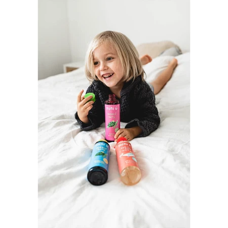 Mini U, baño de burbujas natural, fresa, para niños, 250 ml