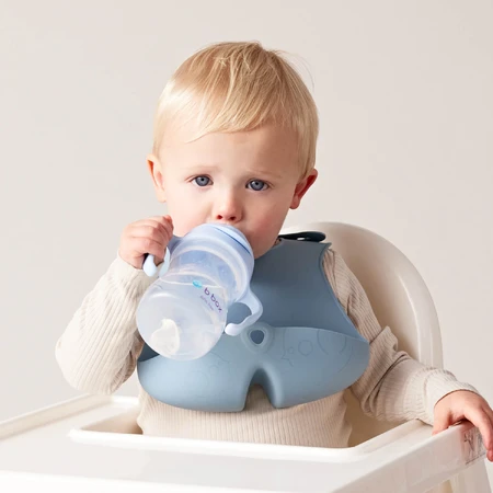 B.Box, babero de silicona con bolsillo abierto, retráctil, azul, a partir de 4 meses, 1 unidad