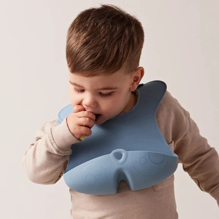 B.Box, babero de silicona con bolsillo abierto, retráctil, azul, a partir de 4 meses, 1 unidad