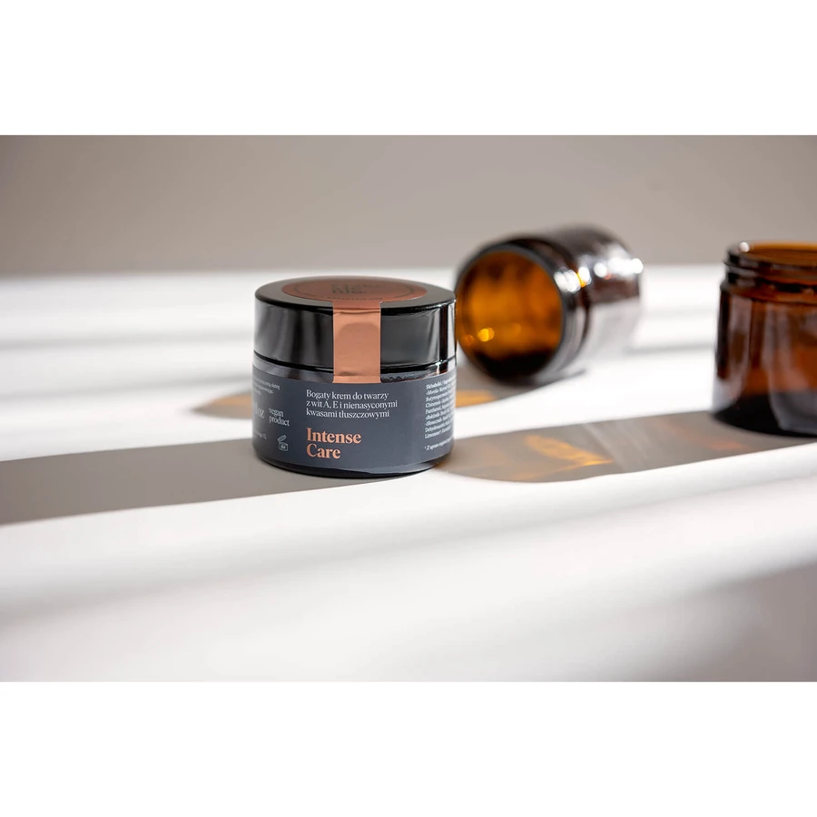 Make Me Bio Intense Care, rijke gezichtscrème met vitamine A, E en onverzadigde vetzuren, 50 ml