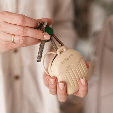 BabyOno, porte-sucette en silicone, beige