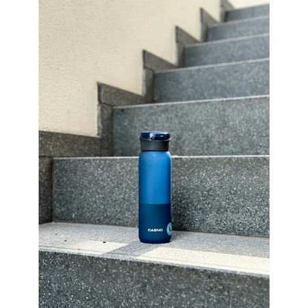Casno, bouteille en tritan Colorado avec paille, bleue, 600 ml