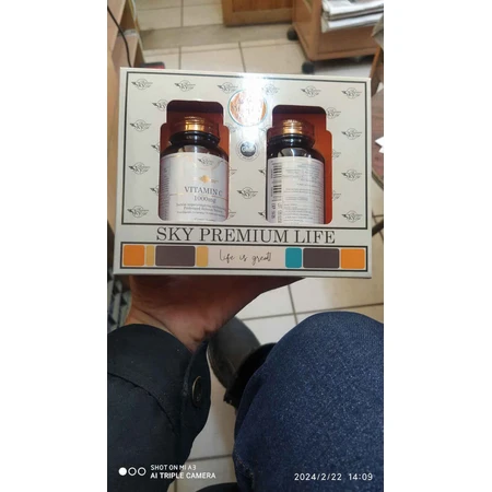 Sky Premium Life Vitamina C 1000mg & Vitamina C 500mg Vitamina C 1000mg 60 compresse & Vitamina C 500mg 60 compresse per il rafforzamento del sistema immunitario, la pelle e l'azione antiossidante