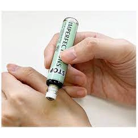 Fast acting roll on, anti-acne, 10 ml, Gamarde