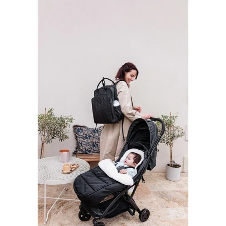 Capitoned Rucksack 41x30 cm Schwarz Tineo